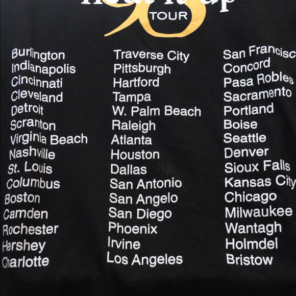 Vintage "98 DEGREES- Heat It Up Tour” Concert Tee - Picture 4 of 4